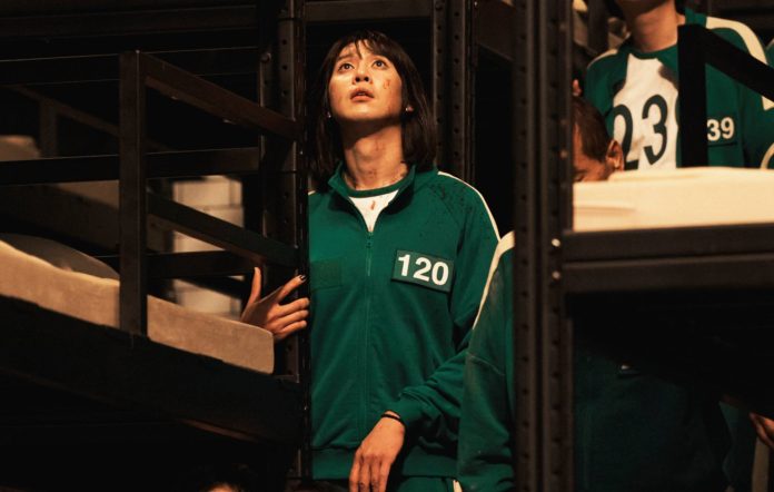 Park Sung-hoon as Cho Hyun-ju i